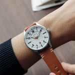 AVI-8 Hawker Hurricane Kent Automatic Newton with White Dial #AV-4094-01